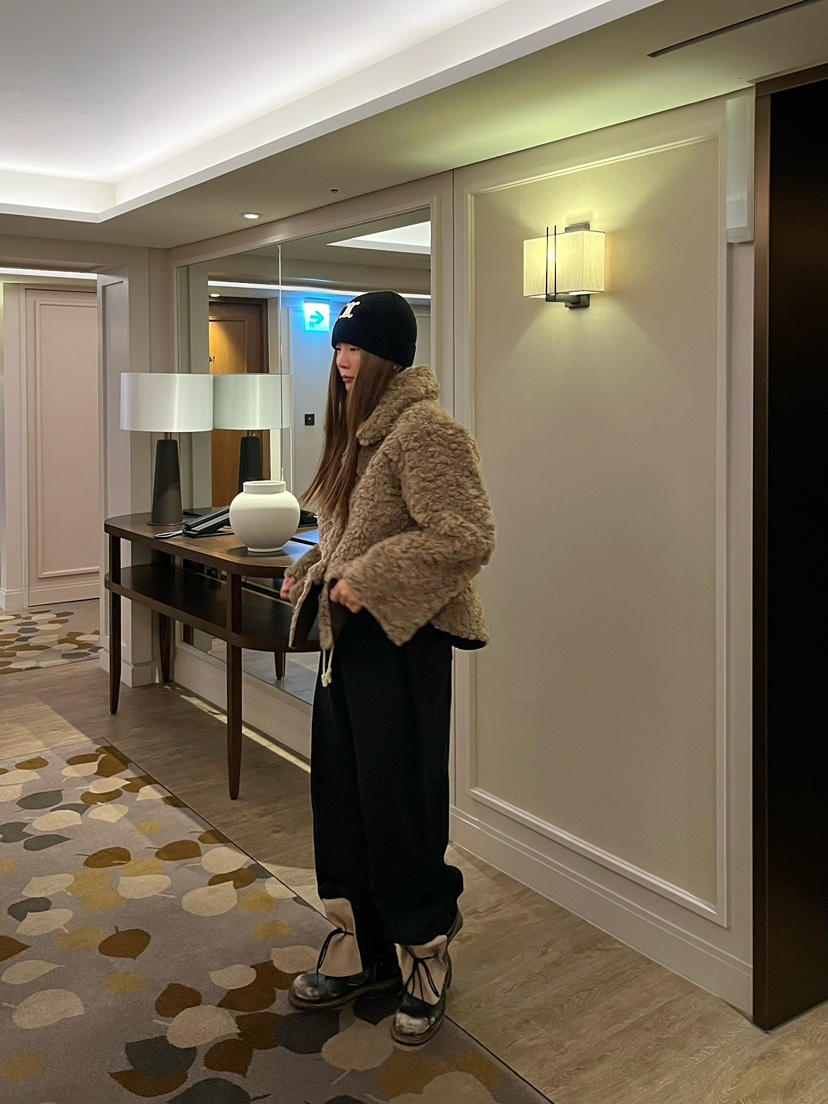 LOVE PULL東大門㊣實拍女裝新款休閑推薦時尚人氣短款大衣LOVE PULL短款大衣