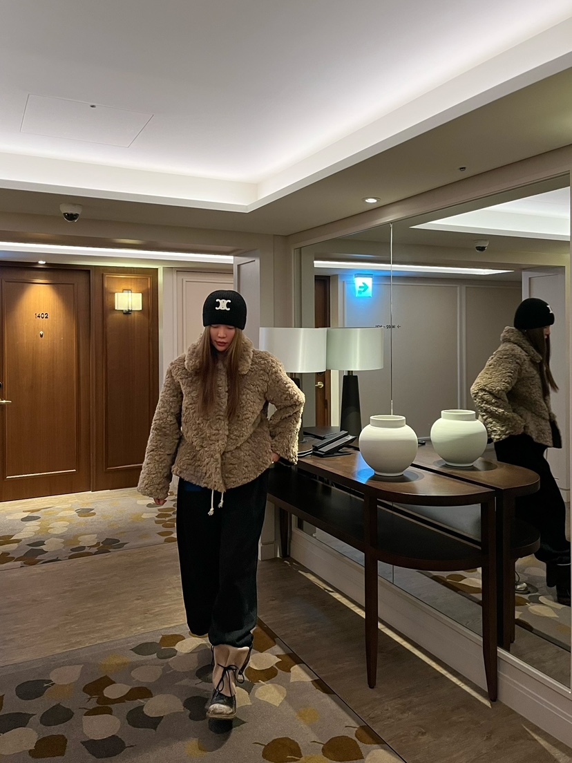 LOVE PULL東大門㊣實拍女裝新款休閑推薦時尚人氣短款大衣LOVE PULL短款大衣