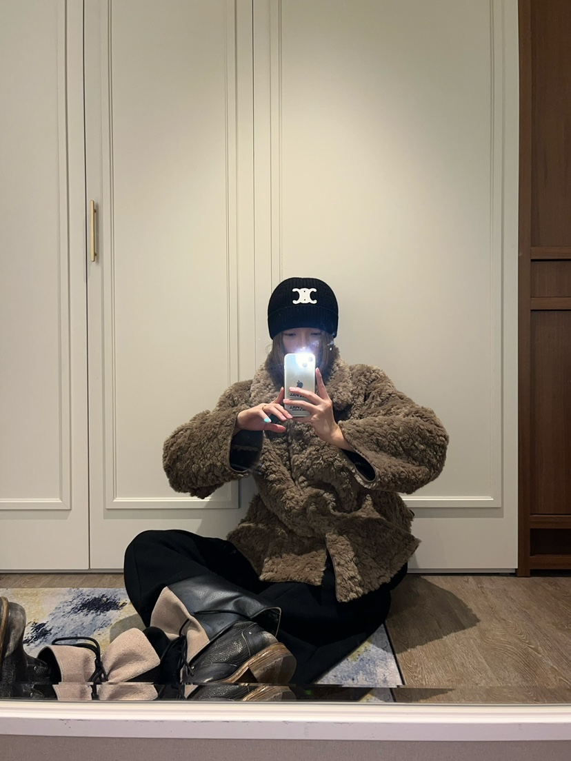 LOVE PULL東大門㊣實拍女裝新款休閑推薦時尚人氣短款大衣LOVE PULL短款大衣