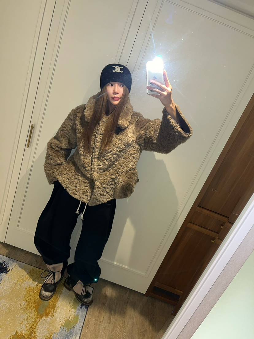 LOVE PULL東大門㊣實拍女裝新款休閑推薦時尚人氣短款大衣LOVE PULL短款大衣