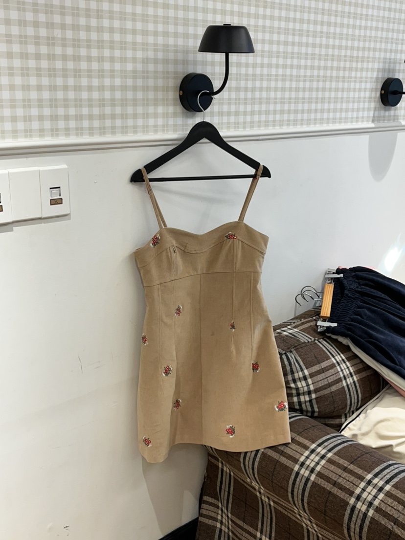 LOVE PULL韓國代購㊣女裝新品時尚人氣25秋冬休閑推薦連衣裙LOVE PULL連衣裙圖色1