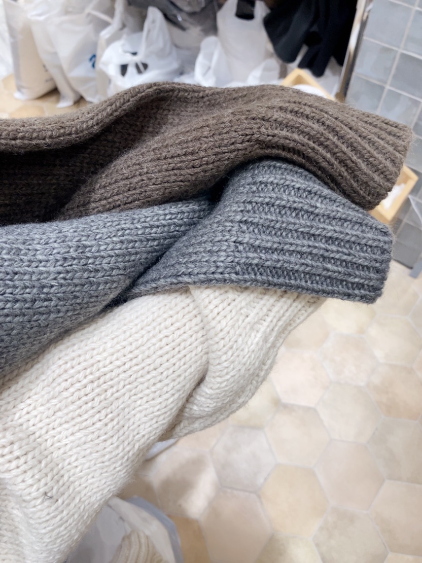 LOVE ROSIE韓國直郵㊣女士新款時尚真品人氣推薦針織衫荷葉邊LOVE ROSIE針織衫