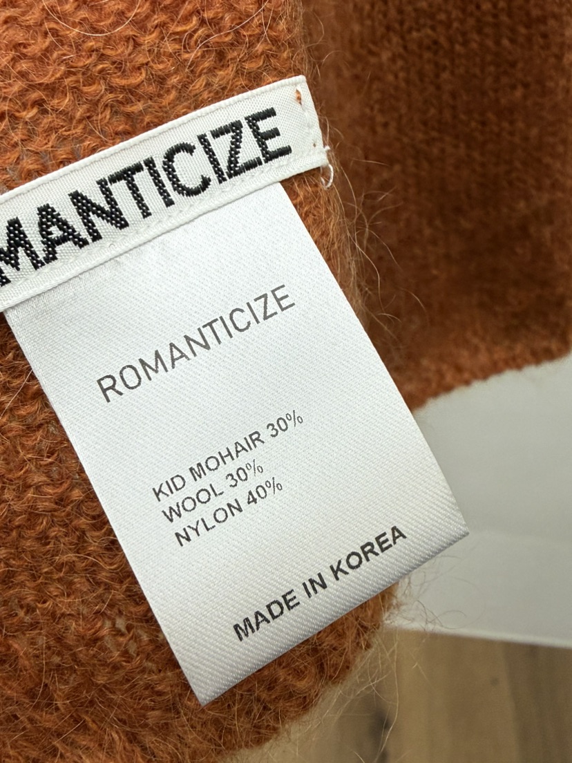 ROMANTICIZE韓國直郵㊣女裝新品時尚熱賣真品職業圍巾披肩圍巾ROMANTICIZE圍巾/披肩