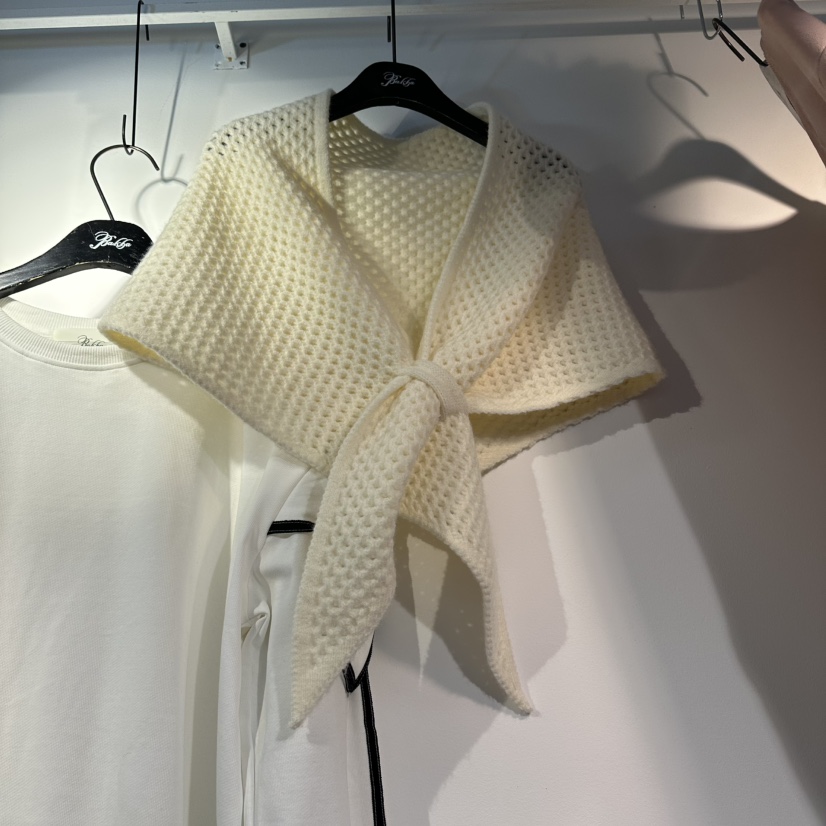 BAKHA-衣服韓國直郵㊣女裝新款職業時尚休閑推薦圍巾披肩圍巾BAKHA圍巾/披肩圖色1