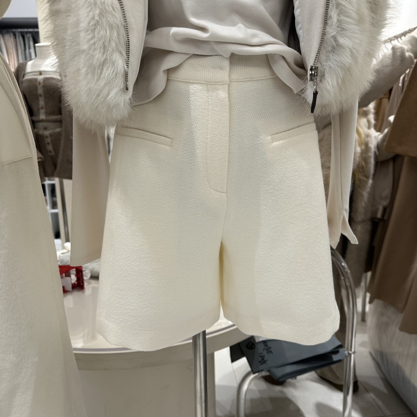 LAFFINE-P韓國代購㊣女士新品人氣職業時尚熱賣短褲粗花呢LAFFINE-P短褲圖色1