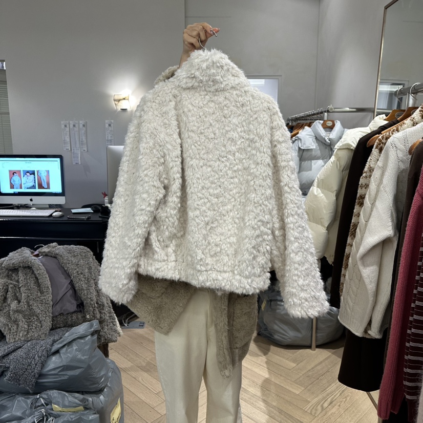 BRUSH-P韓國直郵㊣女裝新款熱賣職業推薦短款大衣泰迪熊皮草BRUSH-P短款大衣
