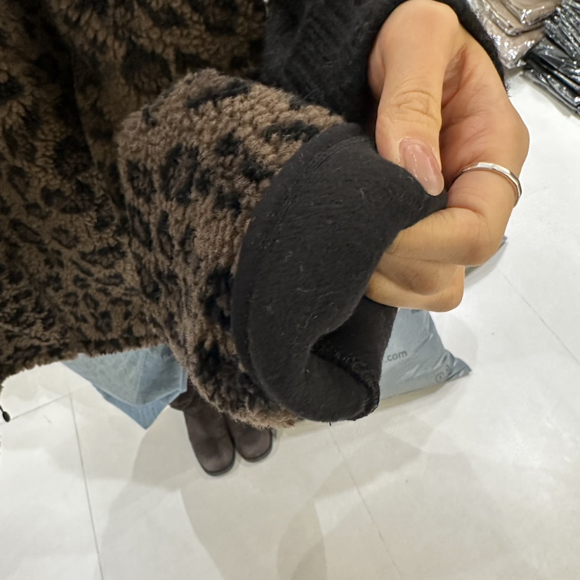 AVECNOUS韓國代購㊣女裝新品熱賣人氣休閑時尚推薦夾克拉鏈AVECNOUS夾克