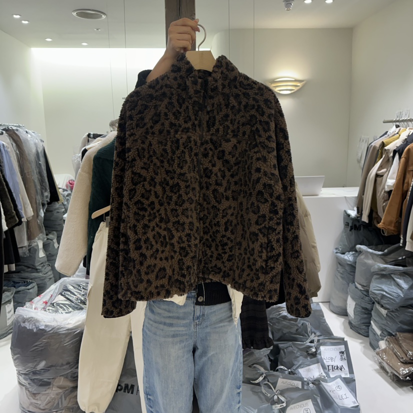 AVECNOUS韓國代購㊣女裝新品熱賣人氣休閑時尚推薦夾克拉鏈AVECNOUS夾克圖色1