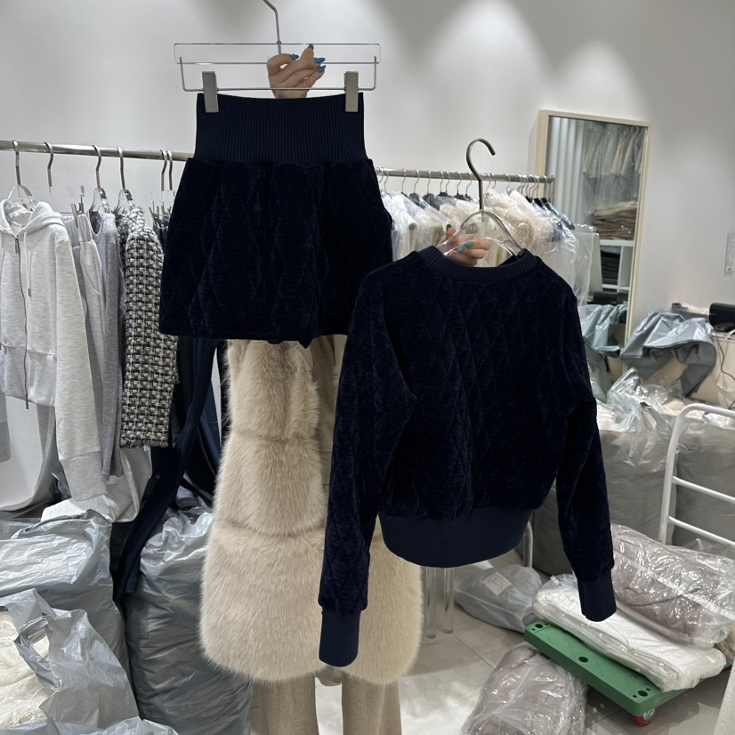 LAFFINE-P韓國代購㊣女裝新款職業時尚套裝兩件套套裝絎縫LAFFINE-P套裝