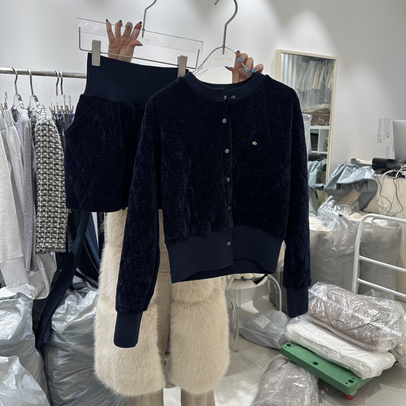 LAFFINE-P韓國代購㊣女裝新款職業時尚套裝兩件套套裝絎縫LAFFINE-P套裝圖色3