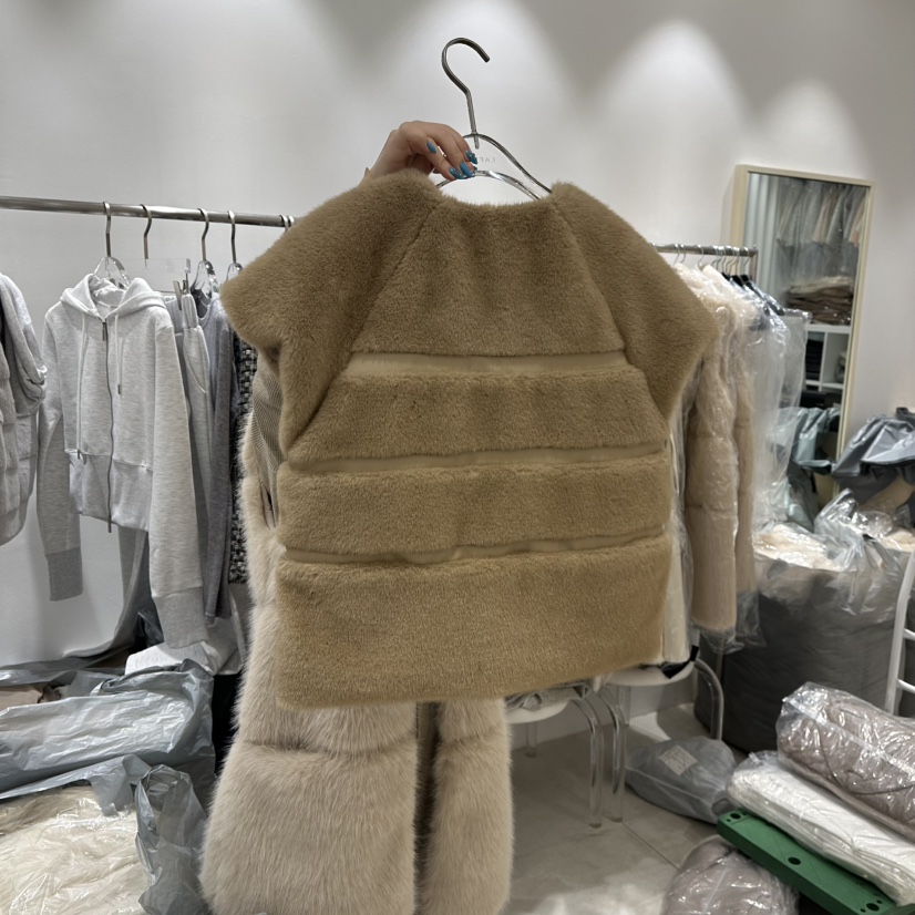 LAFFINE-P東大門㊣直郵女士新款人氣職業時尚休閑推薦馬甲LAFFINE-P馬甲