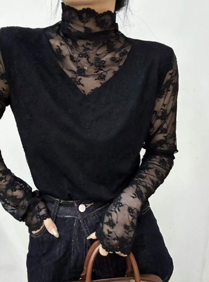 FEMME韓國代購㊣女士新款推薦人氣襯衫蕾絲衫不含內搭V領蕾絲FEMME襯衫/蕾絲衫