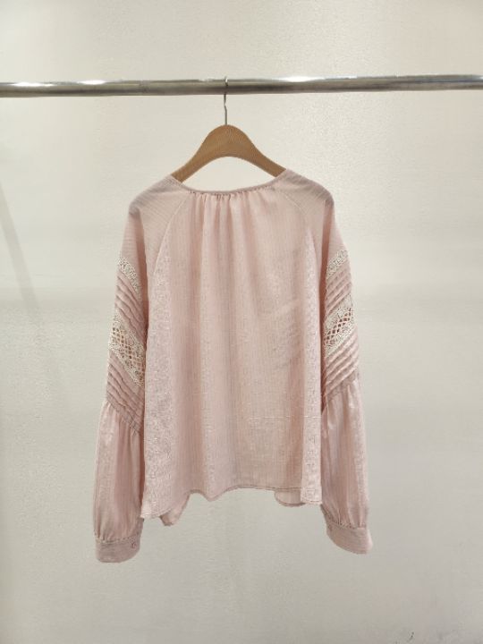 FEMME韓國直郵㊣女裝新款推薦人氣熱賣職業襯衫蕾絲衫褶裥寬松FEMME襯衫/蕾絲衫