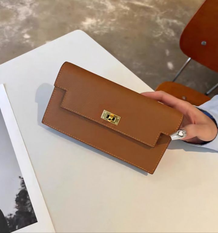 TROUVAILLE東大門㊣代購女士新款真品25秋冬手拿包腋下包牛皮TROUVAILLE手拿包/腋下包圖色1