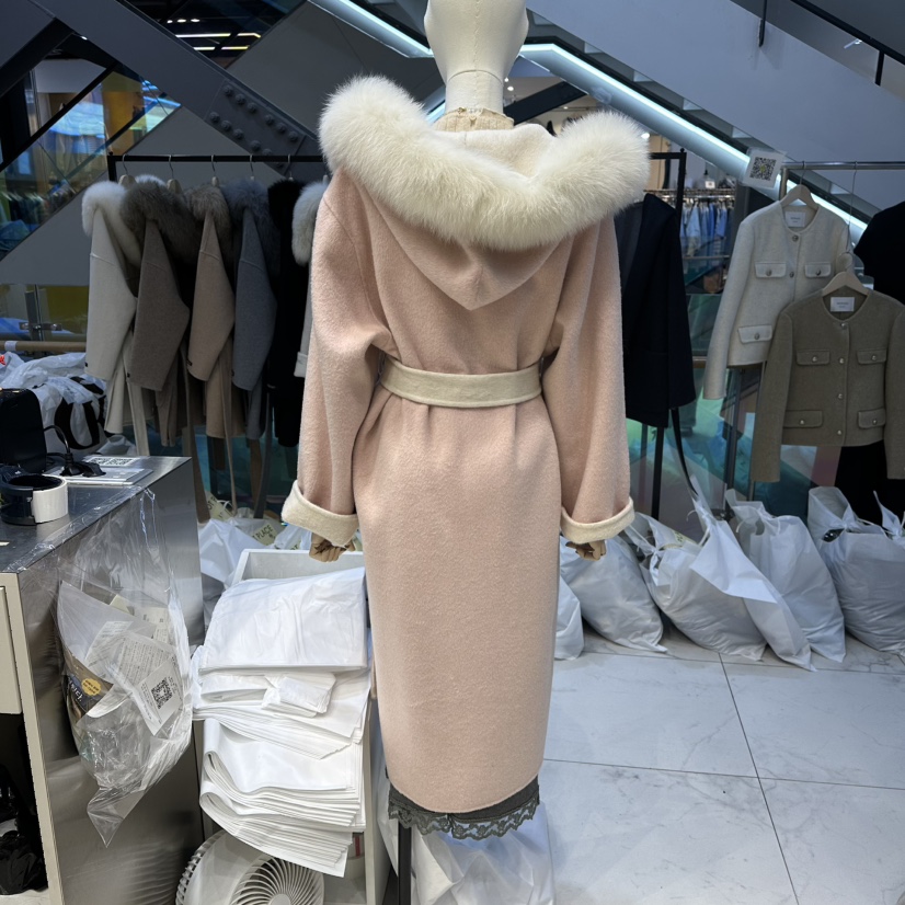 HOT PLACE東大門㊣直郵女士新款熱賣25秋冬中長款大衣浣熊HOT PLACE_ISSUE/DREAM GIRIS中長款大衣