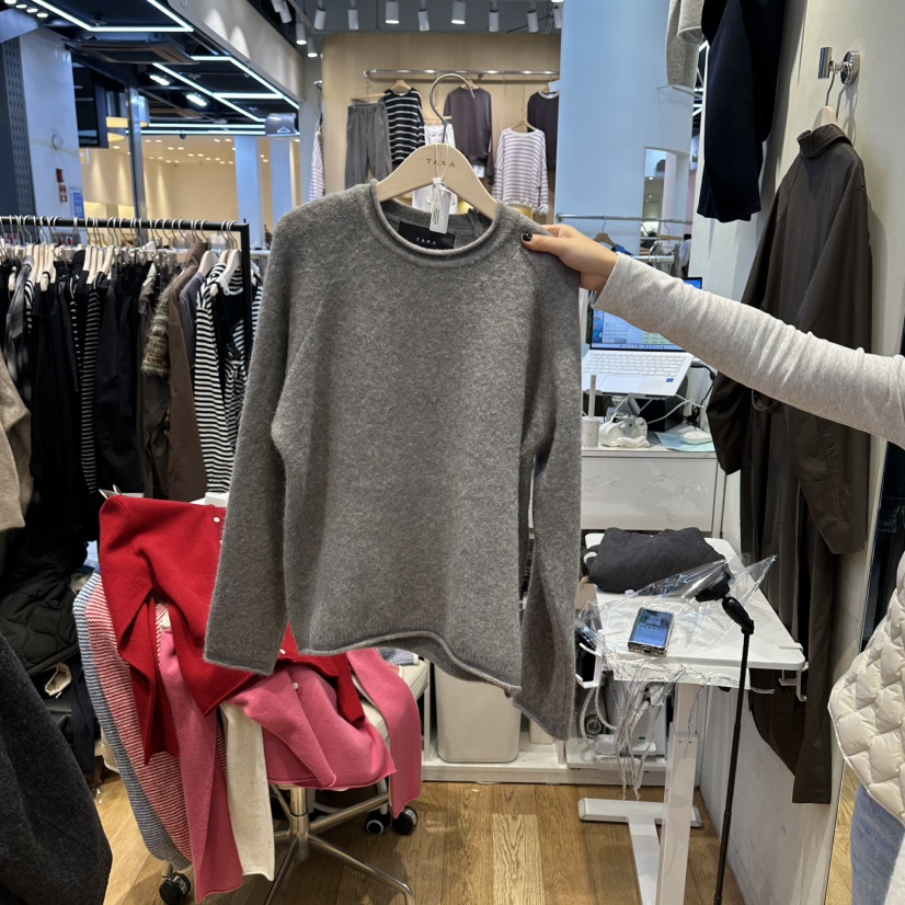TARA韓國代購㊣女士新款熱賣職業推薦25秋冬真品時尚人氣毛衣TARA毛衣圖色2
