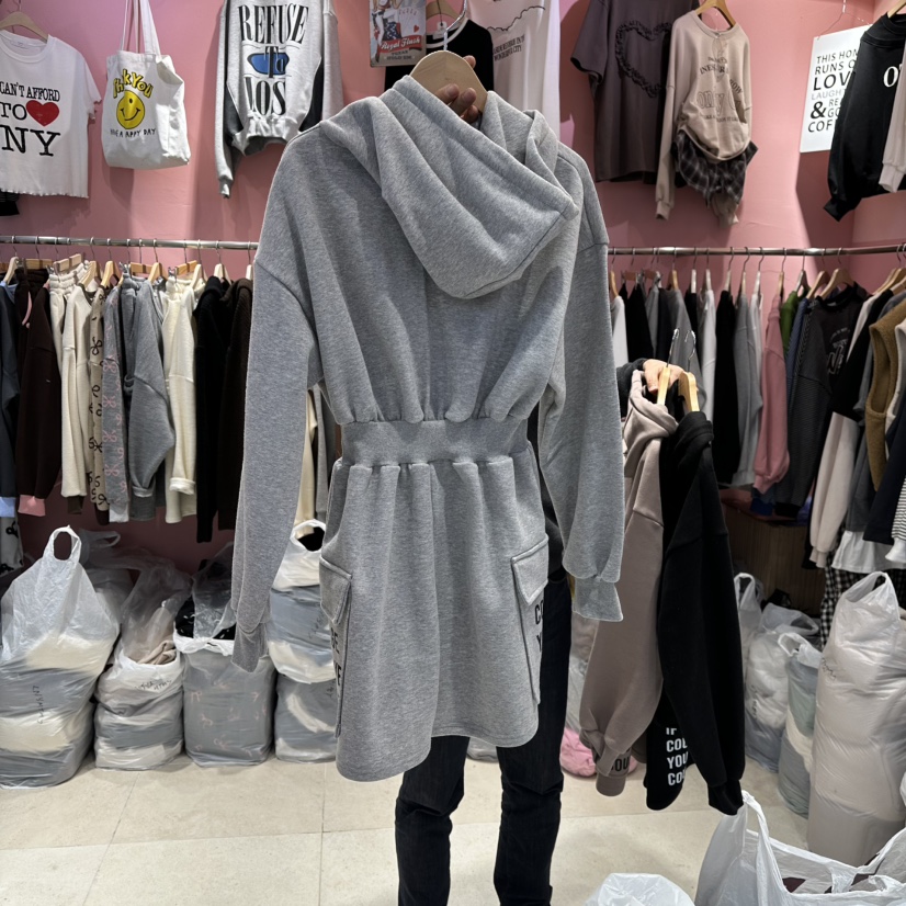 K STORY東大門㊣直郵女裝新品休閑時尚25秋冬熱賣連衣裙連帽K STORY連衣裙