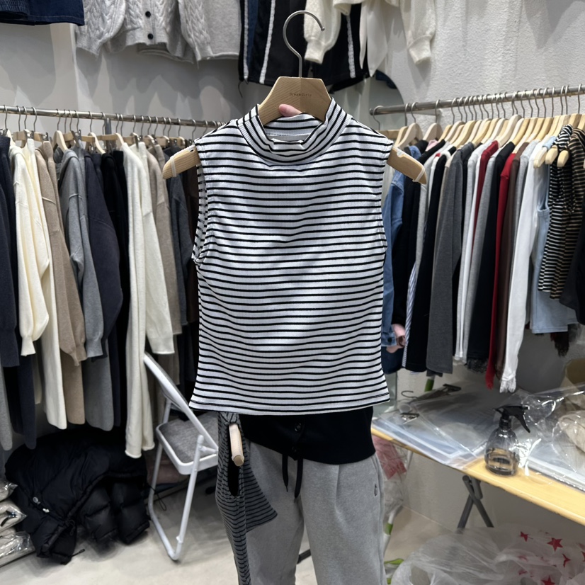 HOT PLACE東大門㊣直郵女裝新款職業熱賣25秋冬推薦吊帶背心HOT PLACE_ISSUE/DREAM GIRIS吊帶/背心圖色1