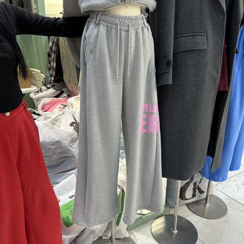 ROMANTIC NEWYORK韓國代購㊣女裝新品熱賣真品25秋冬休閑褲ROMANTIC NEWYORK休閑褲圖色1