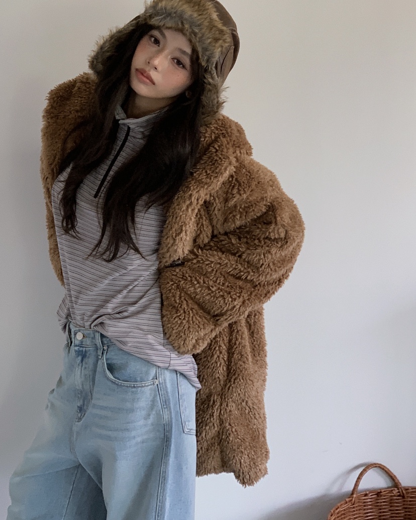 LIVE AID-P東大門㊣代購女士新品推薦時尚人氣25秋冬夾克皮草LIVE AID-P夾克