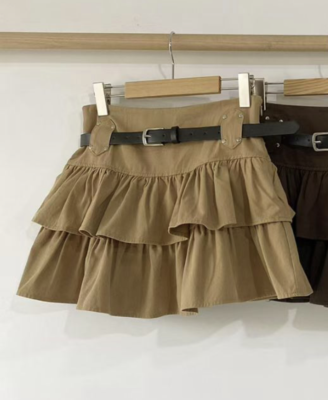 아카시아-T韓國直郵㊣女裝新款熱賣25秋冬人氣短裙不含腰帶acacia-2件起訂短裙圖色1