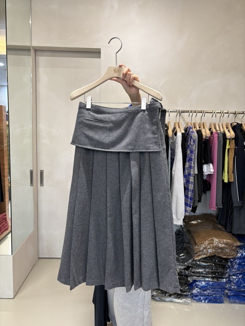 LIVE AID-P韓國代購㊣女裝新品熱賣推薦時尚休閑職業長裙LIVE AID-P長裙圖色1