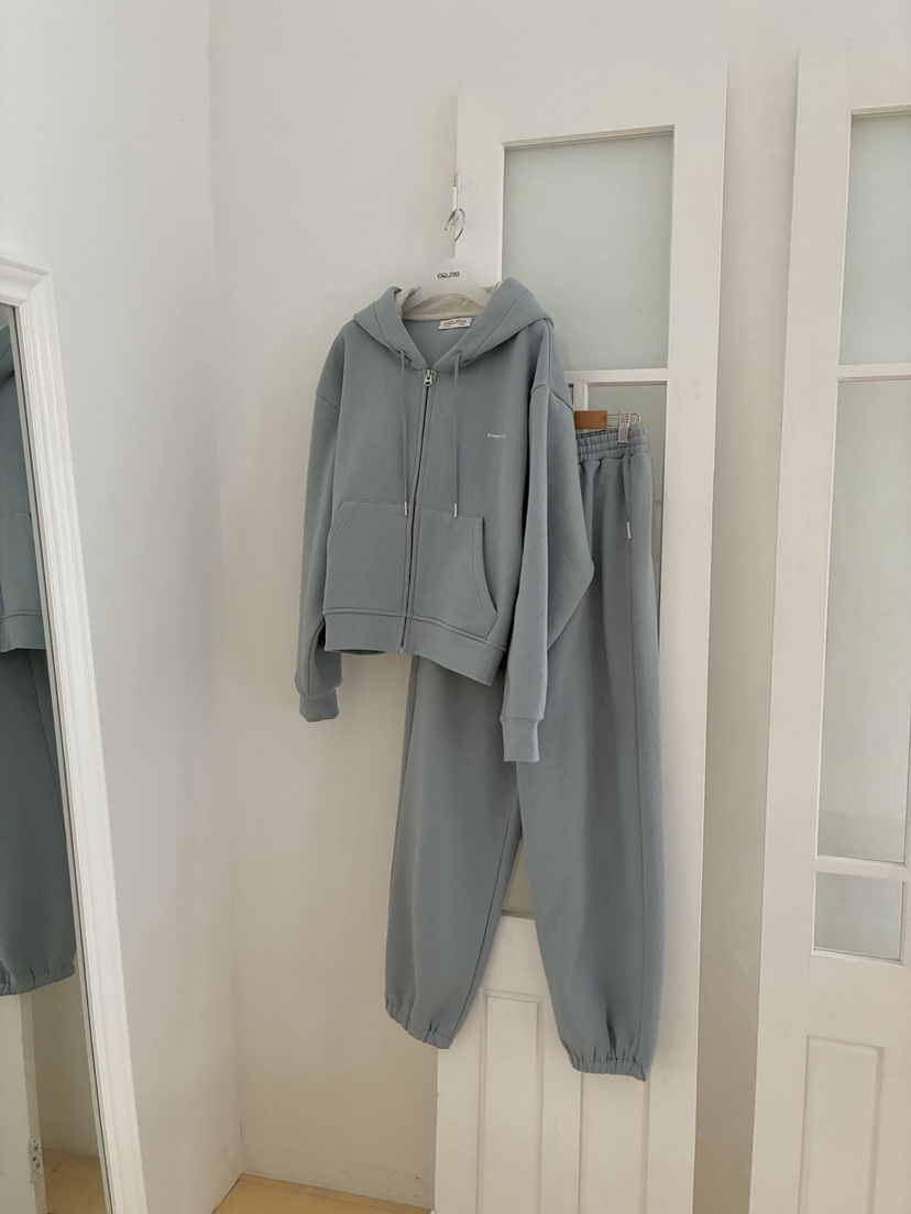 ERUME東大門㊣直郵女士新款人氣熱賣職業時尚夾克連帽衫抓絨ERUME夾克