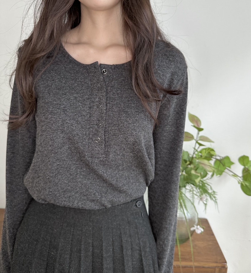 ERUME韓國直郵㊣女裝新品推薦真品人氣25秋冬職業熱賣長袖T恤ERUME長袖T恤