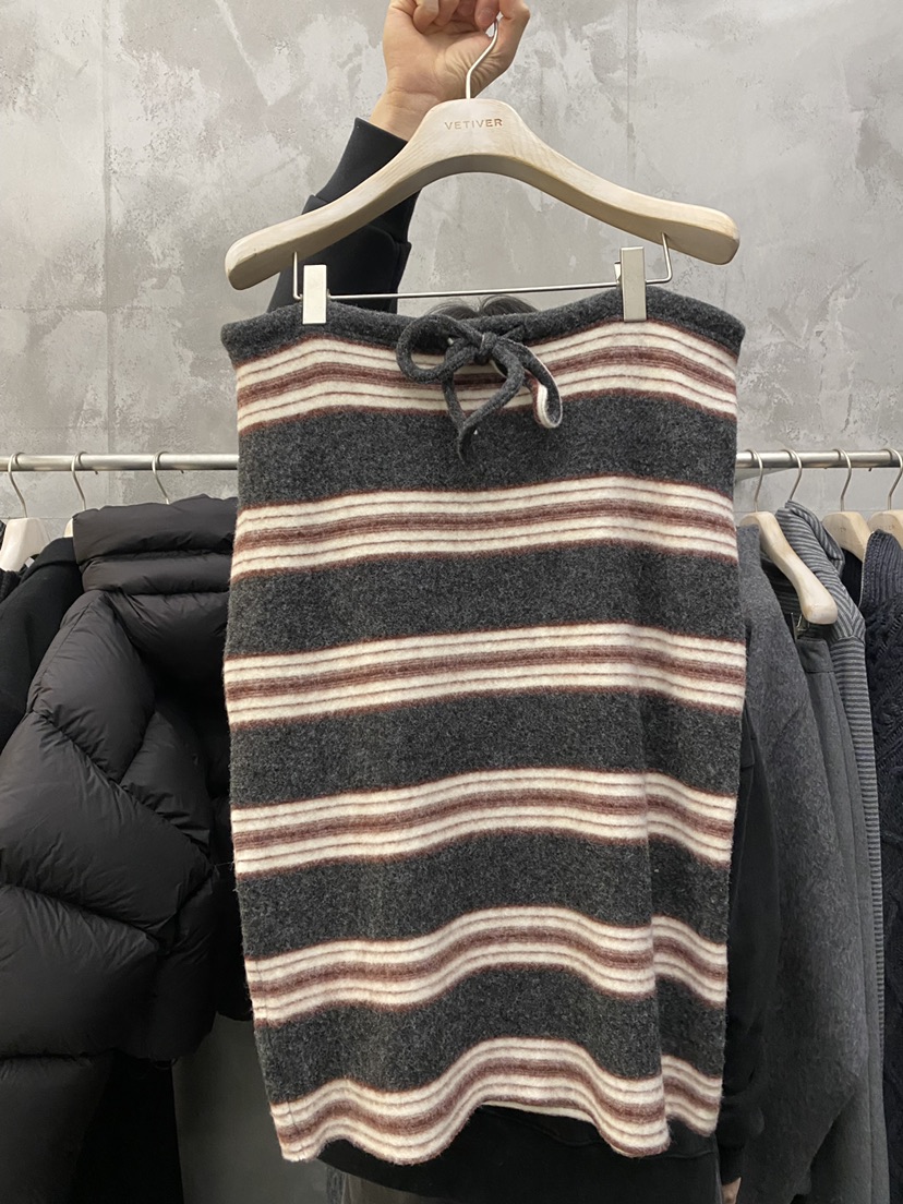 THE VETIVER-A韓國代購㊣女裝新款職業熱賣時尚半身裙中短裙VETIVER半身裙/中短裙圖色2