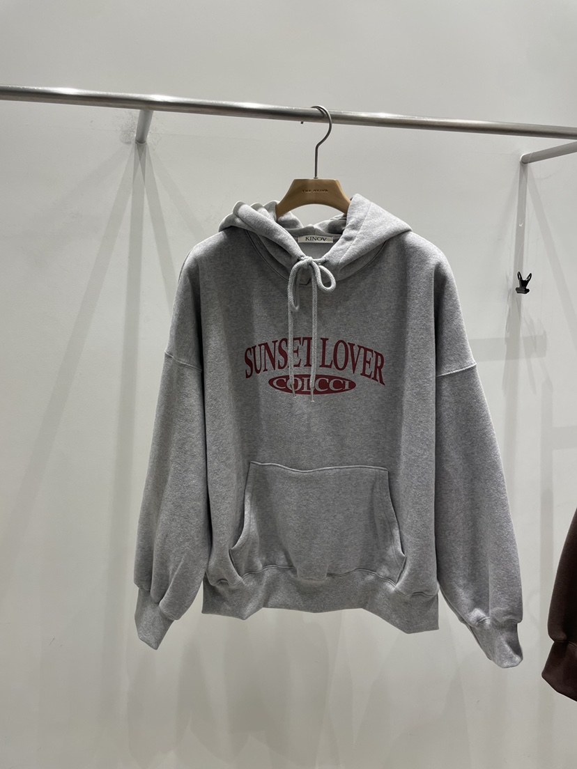 KINOA韓國代購㊣女裝新品時尚人氣真品推薦休閑熱賣衛衣連帽衫KINOA衛衣圖色1實際價格35000