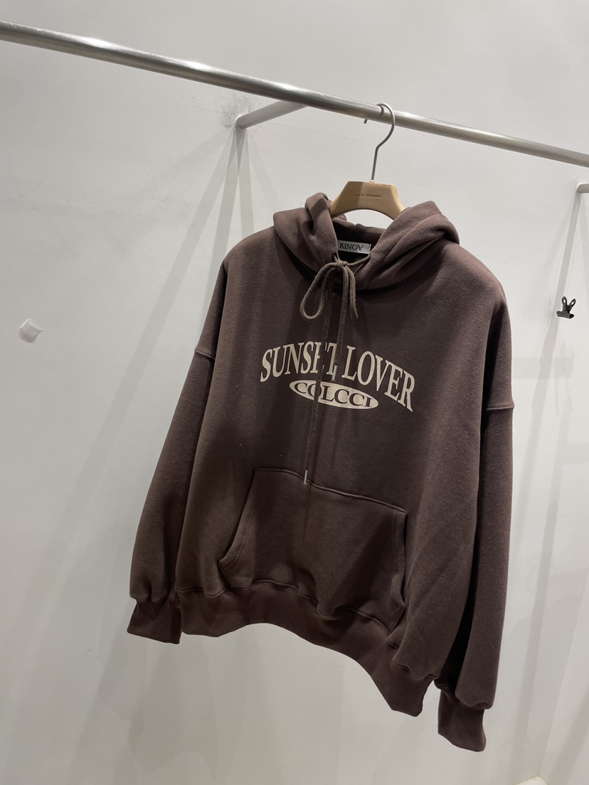 KINOA韓國代購㊣女裝新品時尚人氣真品推薦休閑熱賣衛衣連帽衫KINOA衛衣圖色2實際價格35000