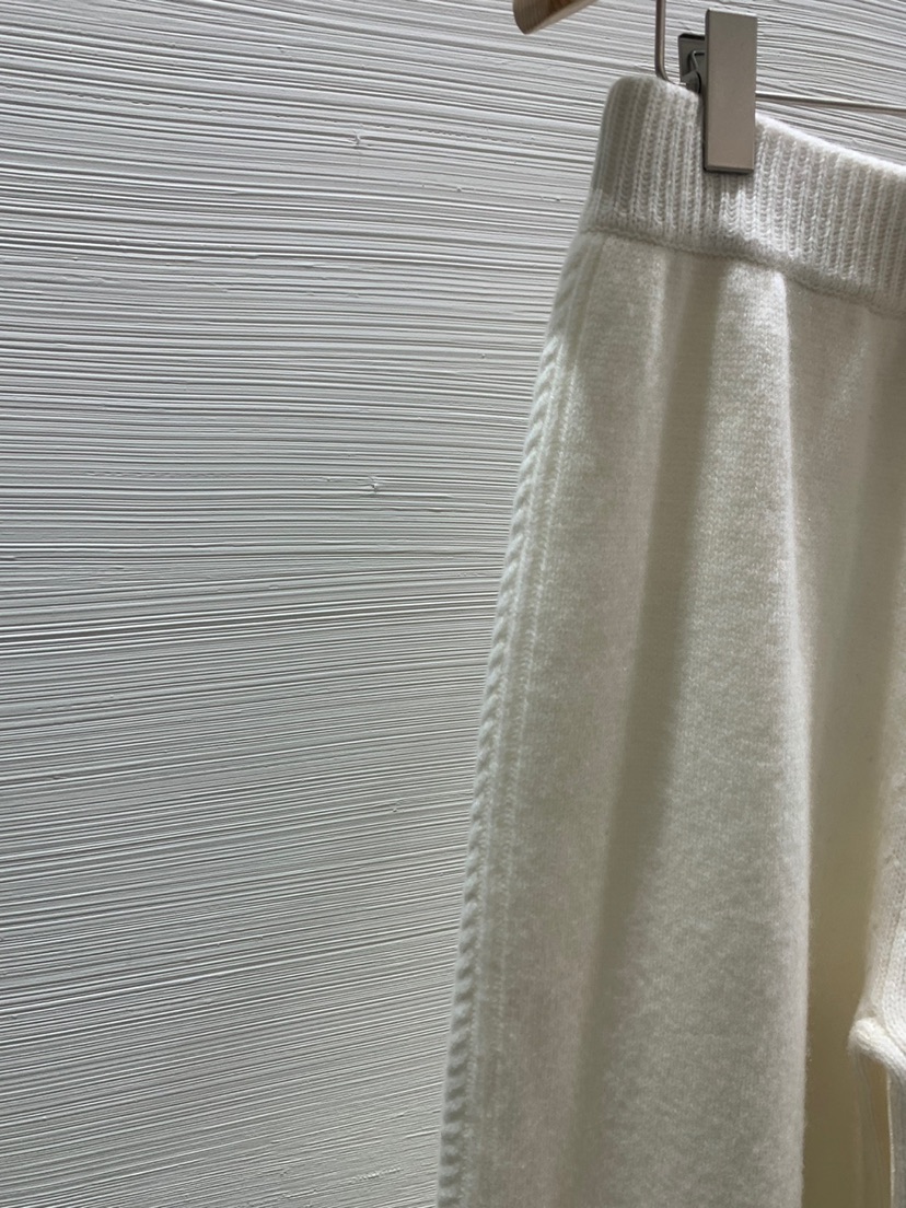 LUCY SALON韓國代購㊣女士新品真品25秋冬時尚推薦熱賣休閑褲LUCY SALON休閑褲