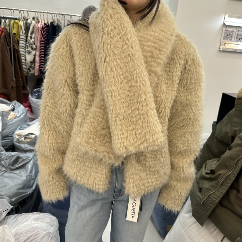 BAGUETTE-P韓國代購㊣女裝新款時尚真品短款大衣羊毛圍巾夾棉BAGUETTE-P短款大衣圖色2