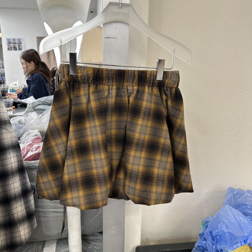 HELVETICA韓國直郵㊣女裝新款真品職業推薦25秋冬時尚人氣短裙HELVETICA短裙圖色1