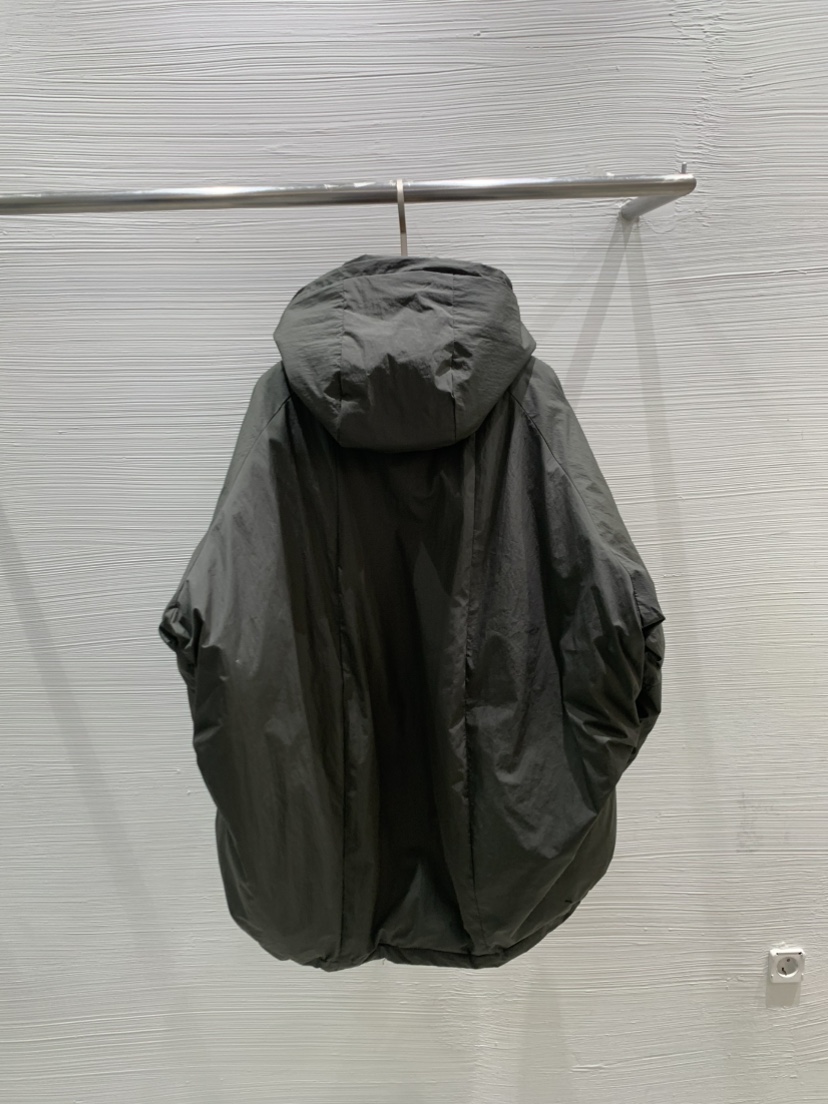 LUCY SALON東大門㊣直郵女裝新品時尚真品推薦25秋冬短款羽絨服LUCY SALON短款羽絨服