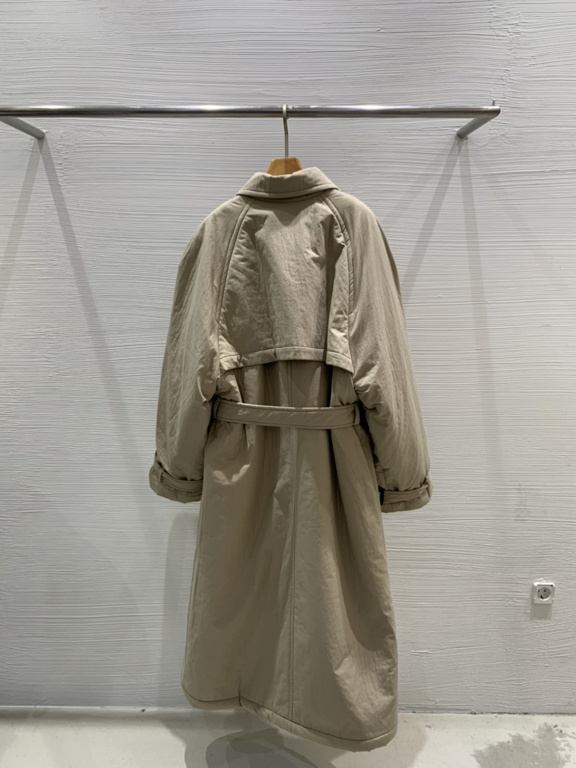 LUCY SALON韓國代購㊣女裝新款人氣25秋冬中長款大衣皮草雙層LUCY SALON中長款大衣