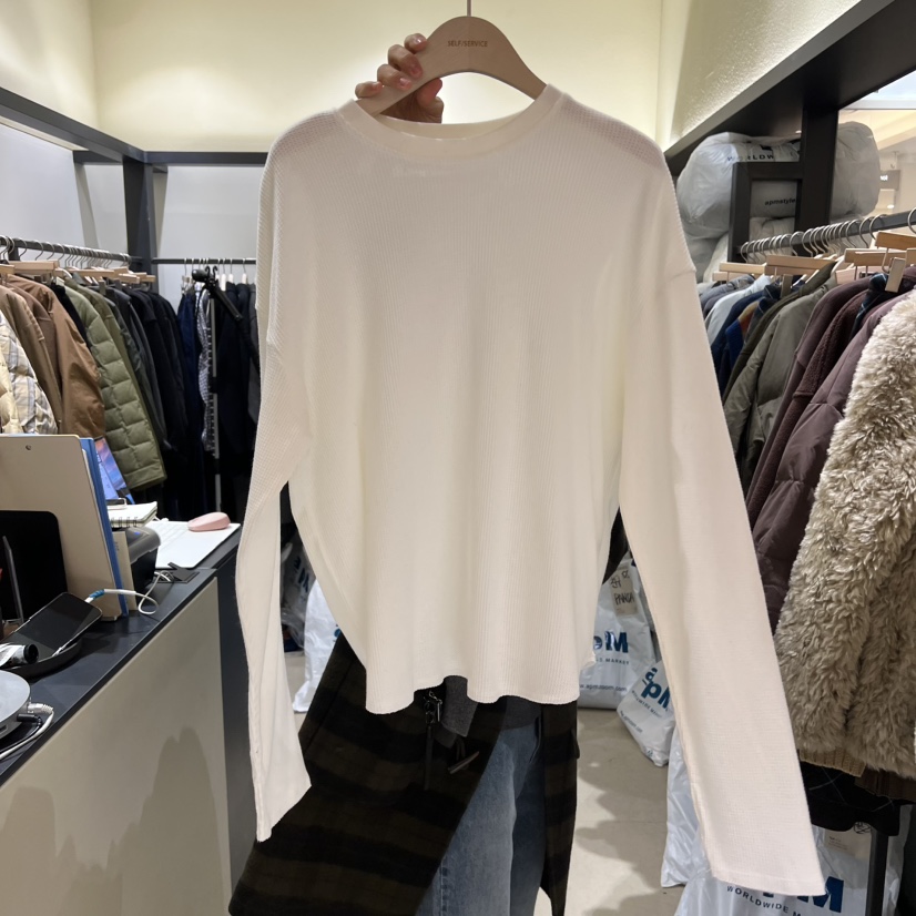 SELF SERVICE東大門㊣代購女裝新品真品25秋冬職業長袖T恤SELF SERVICE長袖T恤圖色1