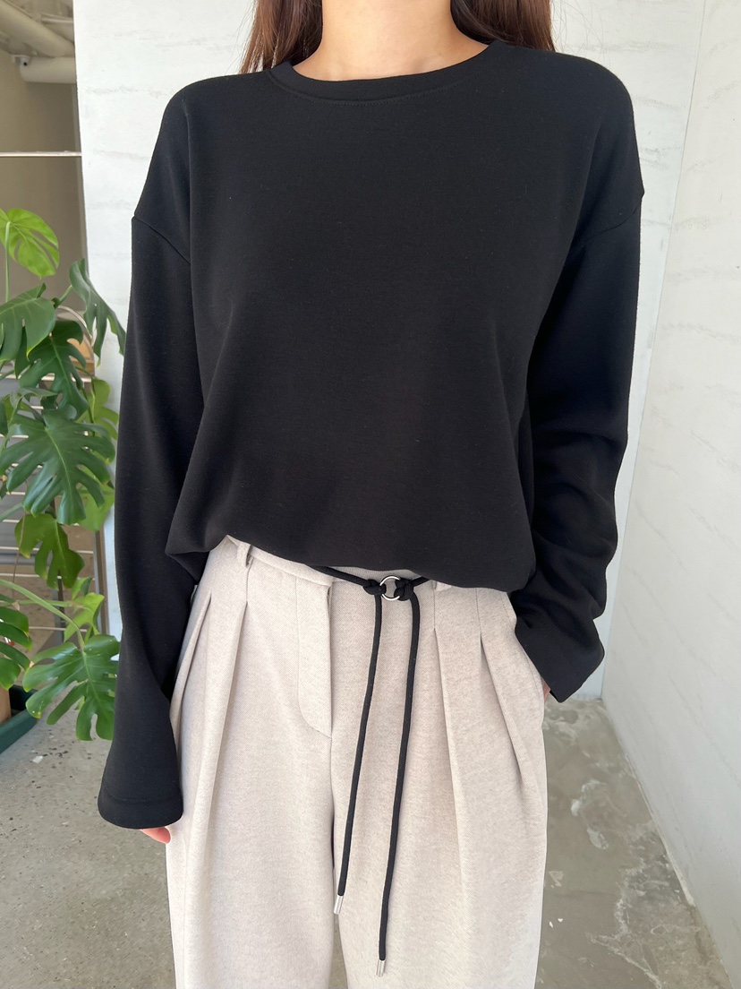 URBANE cloth韓國代購㊣女士新品人氣時尚職業推薦長袖T恤URBANE cloth長袖T恤