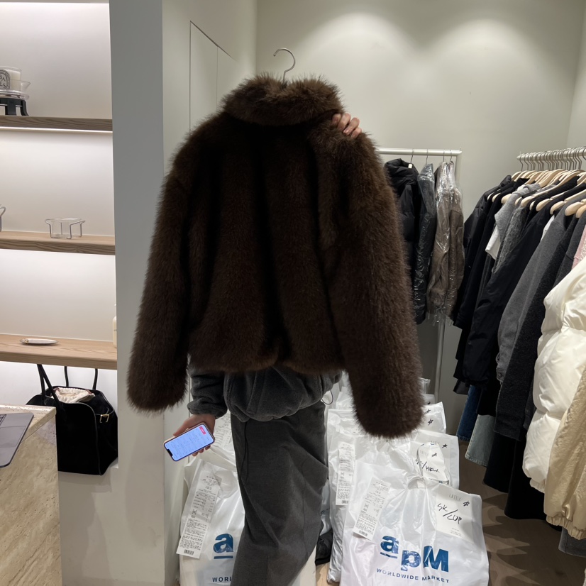 LIFFEY東大門㊣代購女士新品真品熱賣人氣時尚短款大衣皮草LIFFEY短款大衣