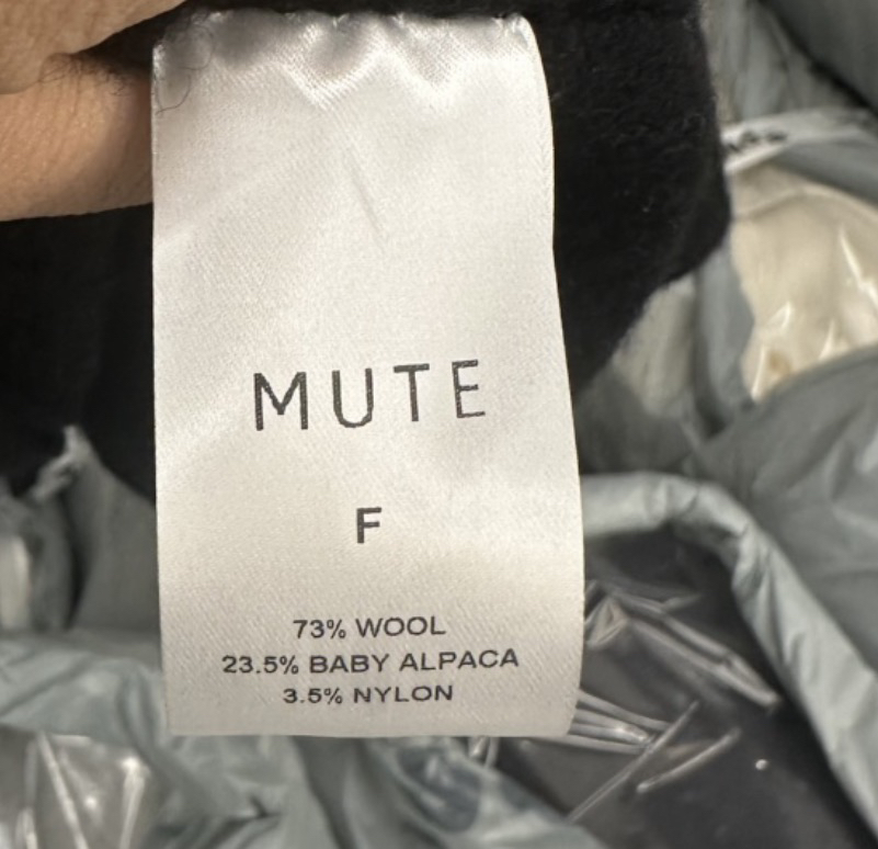 MUTE-P東大門㊣實拍女裝新款時尚職業25秋冬熱賣推薦短款大衣MUTE短款大衣