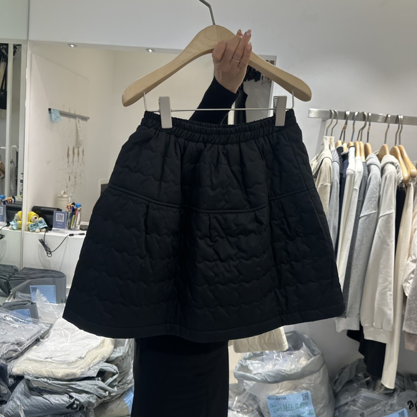 RICH SISTER韓國代購㊣女士新款25秋冬真品人氣休閑短裙絎縫RICH SISTER短裙