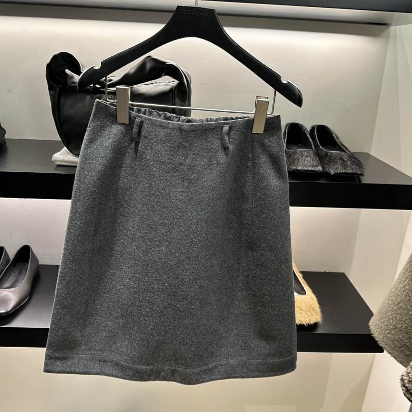 FEBRUARY 11東大門㊣直郵女裝新款人氣25秋冬時尚職業短裙FEBRUARY 11短裙圖色1灰色