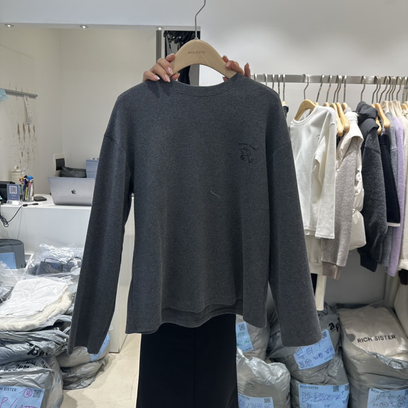 RICH SISTER東大門㊣直郵女士新款人氣職業時尚推薦長袖T恤RICH SISTER長袖T恤圖色2