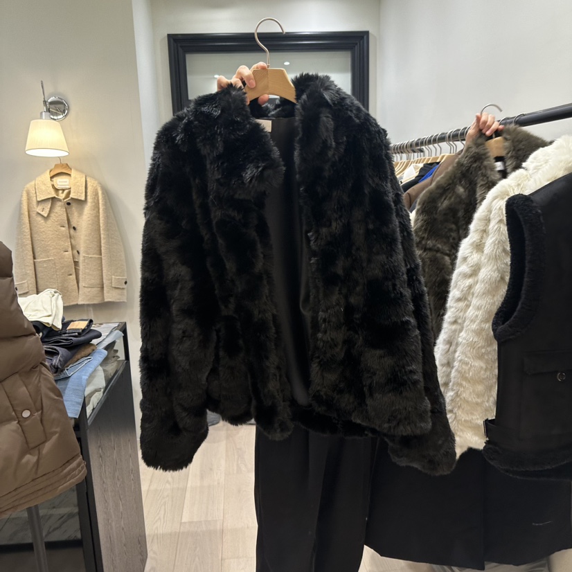 NOTTINGHAM東大門㊣實拍女士新品推薦25秋冬短款大衣毛絨高領NOTTINGHAM短款大衣圖色2