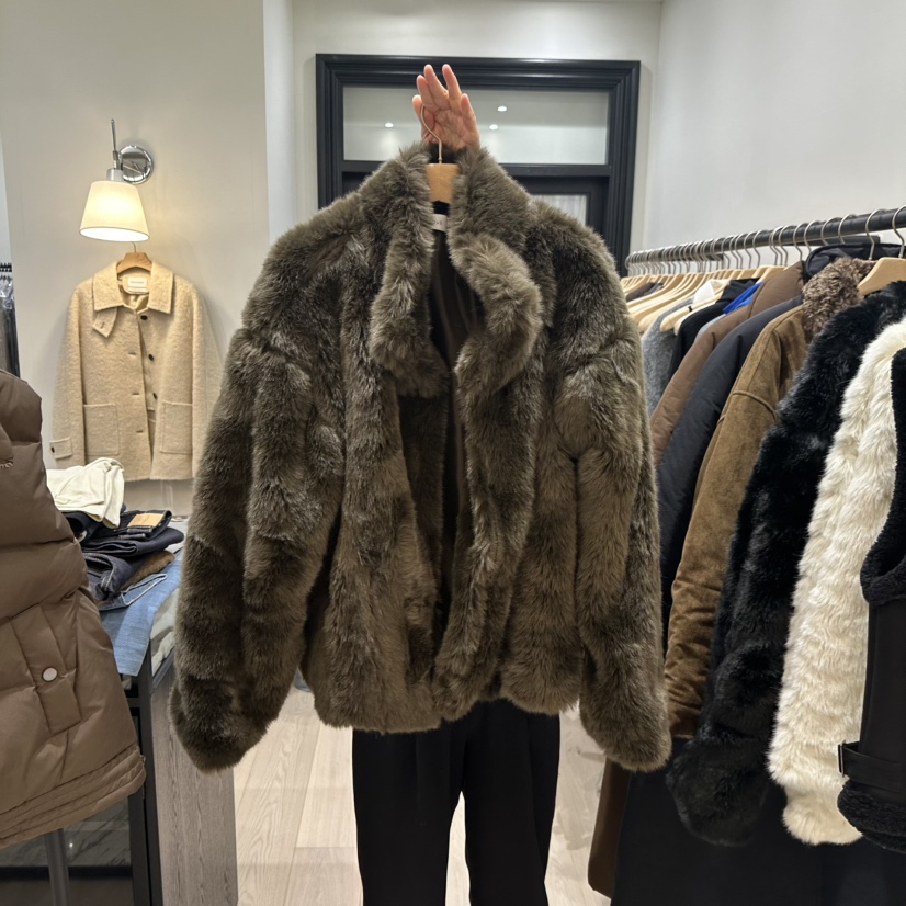 NOTTINGHAM東大門㊣實拍女士新品推薦25秋冬短款大衣毛絨高領NOTTINGHAM短款大衣圖色3