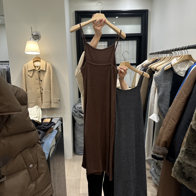 NOTTINGHAM東大門㊣代購女裝新品推薦人氣真品職業熱賣連衣裙NOTTINGHAM連衣裙