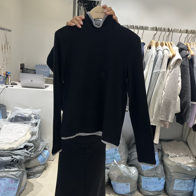 RICH SISTER韓國代購㊣女裝新款人氣真品25秋冬職業長袖T恤RICH SISTER長袖T恤圖色3黑色