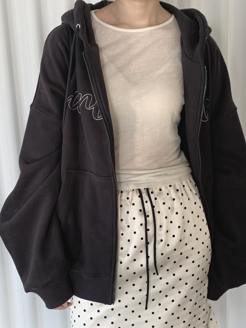 LOGARDEN韓國代購㊣女裝新款人氣25秋冬休閑推薦真品時尚衛衣LO GARDEN衛衣