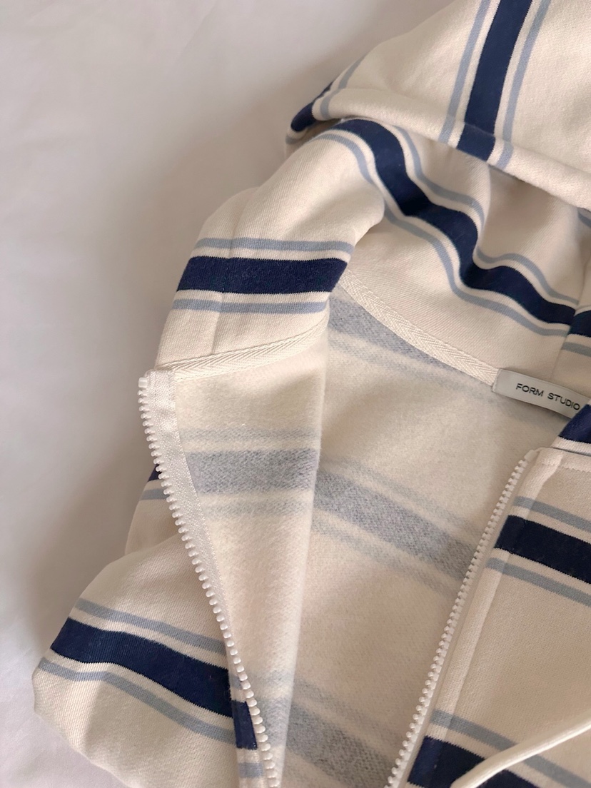 FORMSTUDIO東大門㊣實拍女士新款推薦25秋冬夾克連帽拉鏈衫FORMSTUDIO夾克