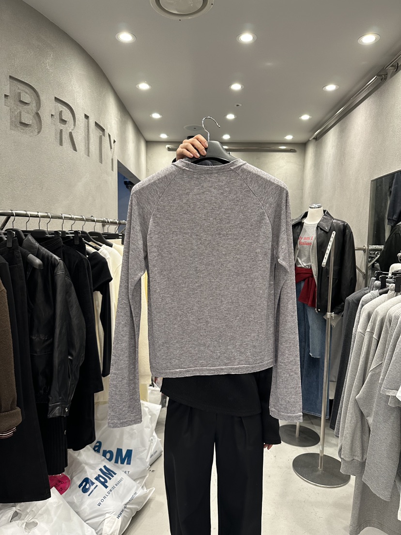 CELEBRITY-A東大門㊣直郵女裝新款時尚休閑真品職業長袖T恤CELEBRITY-A長袖T恤